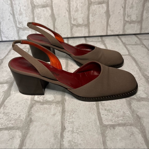 Yves Saint Laurent Vintage Tan Canvas Heel Slingback Square toed size 7.5 - Picture 14 of 14